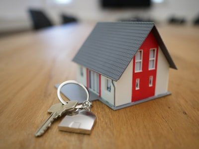 Asesor inmobiliario interesado en protección de datos